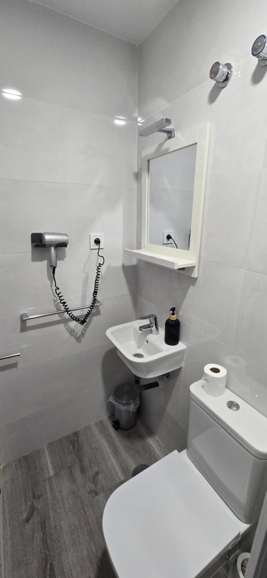 Universal Guest house *